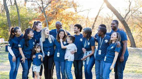 50+ volunteer group name ideas for your next project.